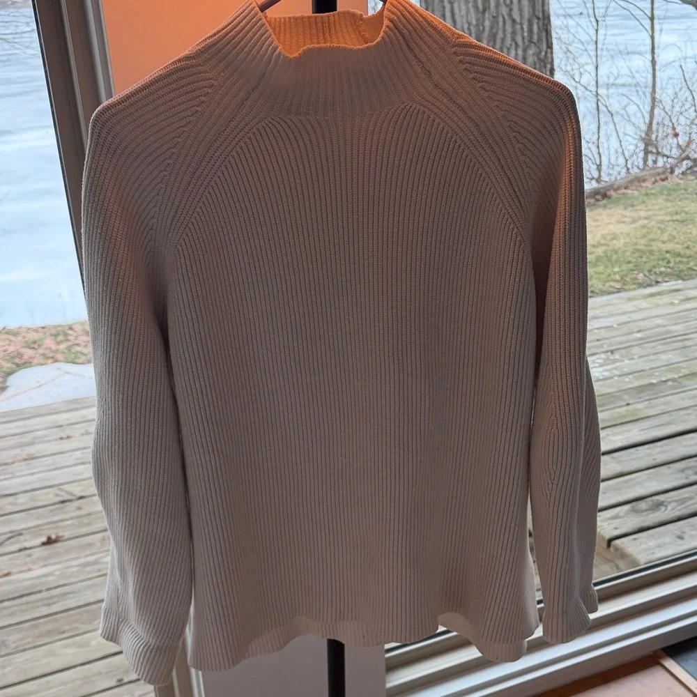 Zara Ribbed Sweater - Picture 3 of 5